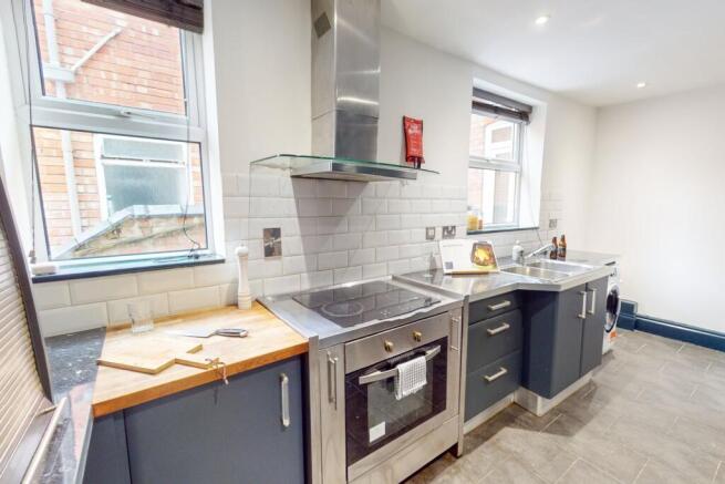 Student Digs - Kirby