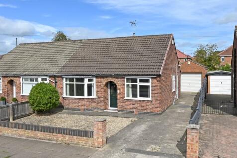 Almsford Road, Acomb, York, YO26