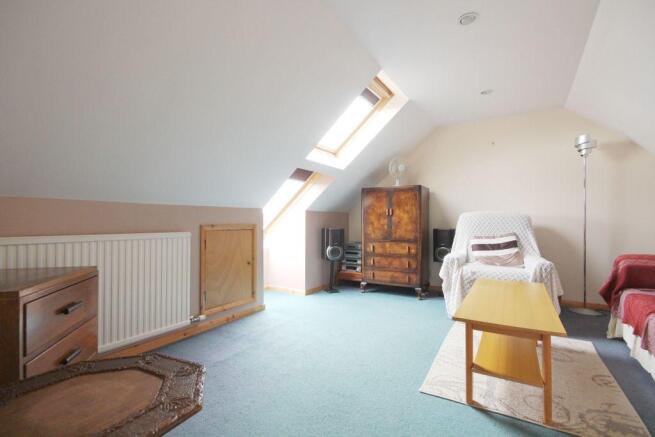 Bedroom 3 (Double)