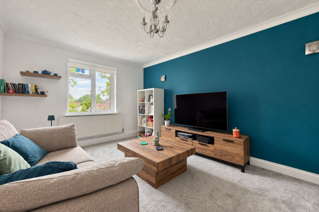 Bardfield Way, Rayleigh, SS6 photo 4