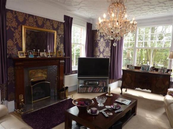 SITTING ROOM