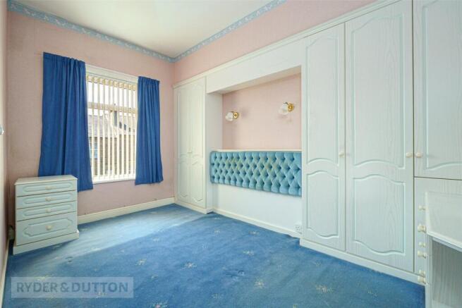 3 bed Terraced for sale Image 7