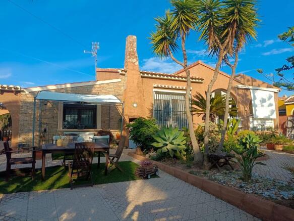 ccf7d60a-5215-405c-b