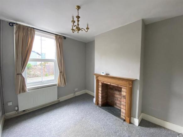 Sitting room.jpg