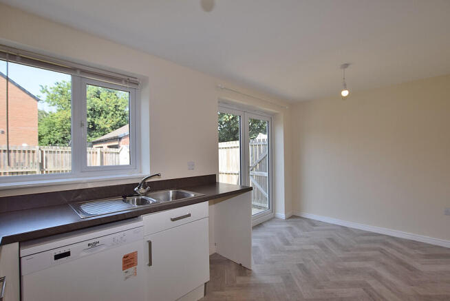 3 bed End of Terrace to rent Image 6