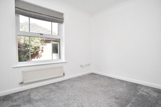 4 bed Detached for sale Image 8