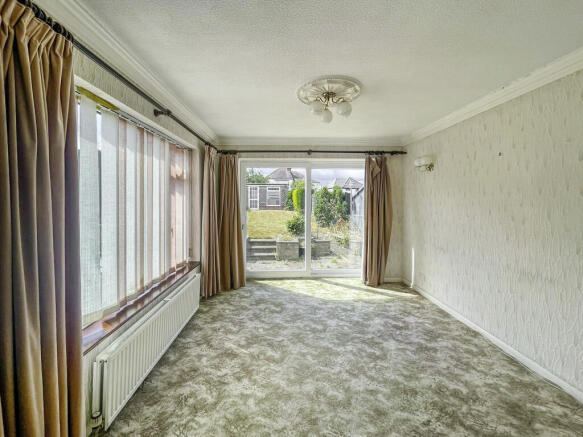 3 bed Semi-Detached for sale Image 10