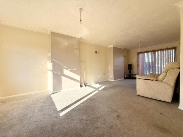 Rossfold Road, Sundon Park, LU3 photo 4