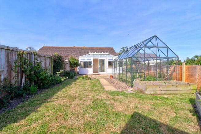 Rear garden ii.jpg