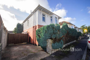 121, Kingswell Road, Bournemouth BH10 5DG