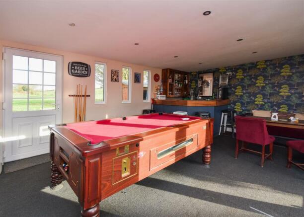 44 Market Lane - Bar.jpg