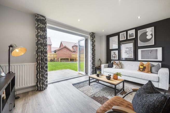 3 bed Semi-Detached for sale Image 6