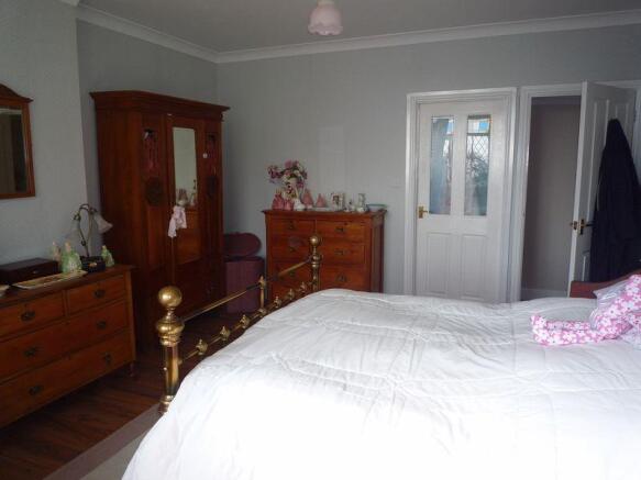 Bed 1