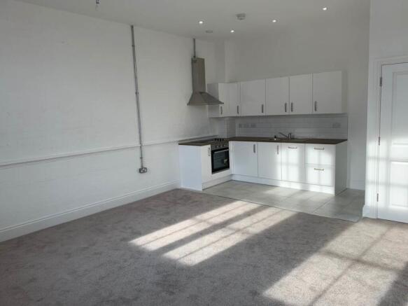 Lounge/Kitchen