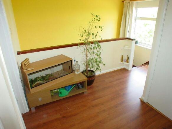 2nd Floor Landing