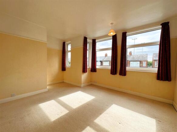 2 bed End of Terrace for sale Image 4