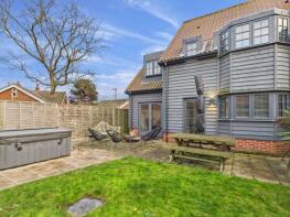 10, Oaks Court, Thorpeness, Leiston IP16 4FF