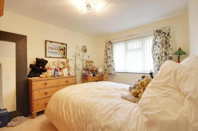 Bedroom 1 (Double)