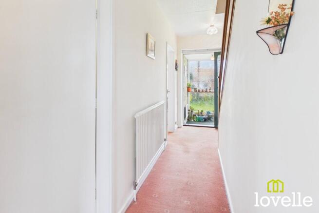 4 bed Detached for sale Image 4
