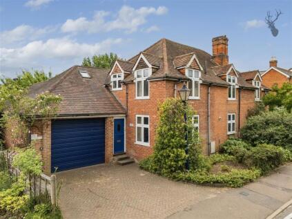 Coppice Row, Theydon Bois, CM16