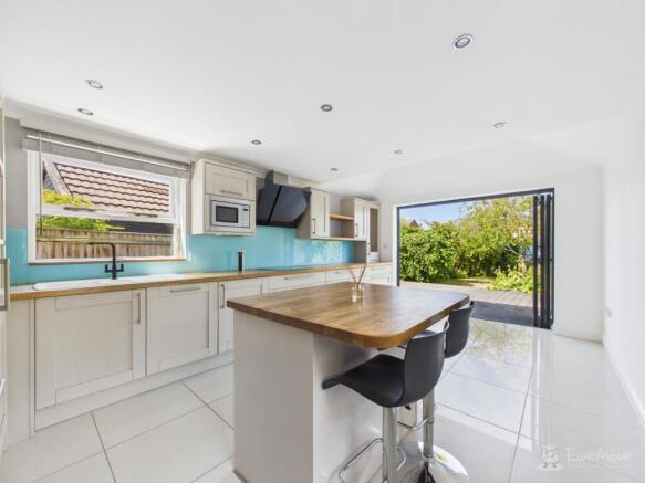 Kitchen Diner- Mark Stephens EweMove Newmarket and