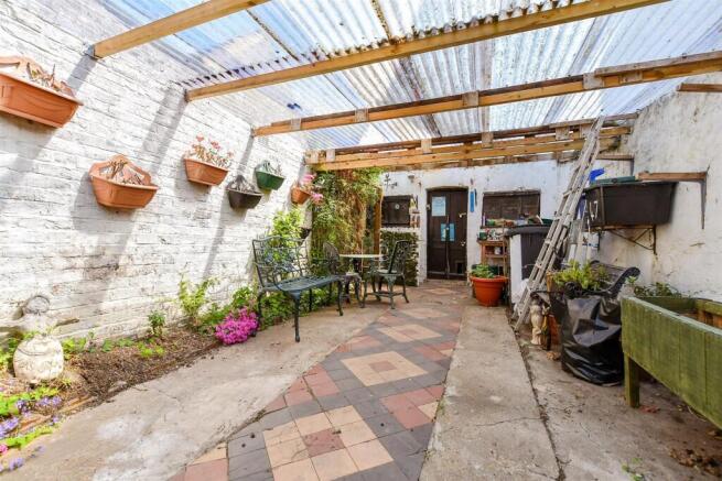 Driveway/Parking