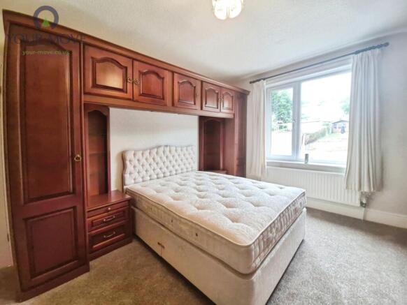 3 bed Semi-Detached to rent Image 11