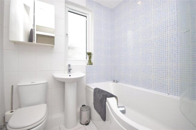 2 bed Apartment for sale Image 8