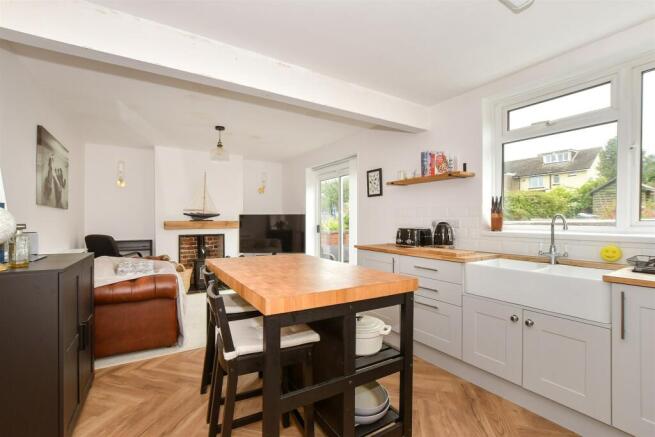 Kitchen/Sitting Room