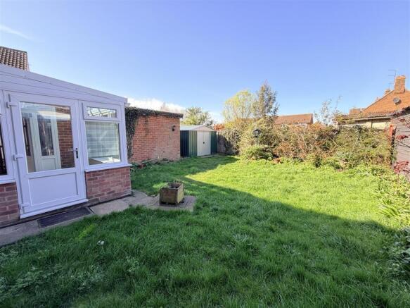 3 bed Semi-Detached for sale Image 11
