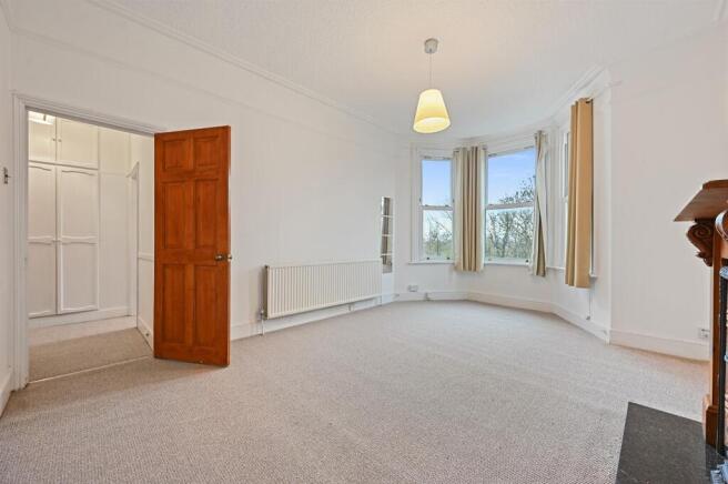 LR - FFF, 29 Minster Road - ReceptionA3 (1).jpg