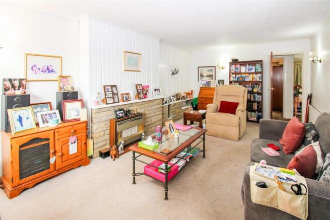2 bed Bungalow for sale Image 5