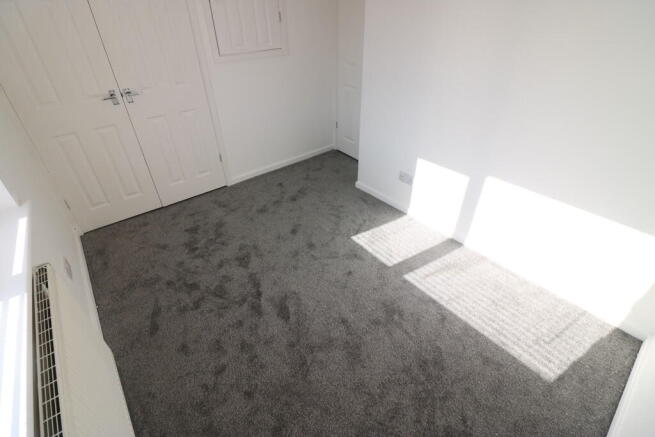 3 bed Semi-Detached to rent Image 10