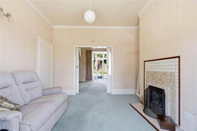 3 bed Semi-Detached for sale Image 4