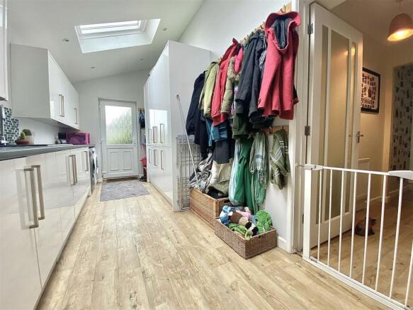 Utility/Boot Room