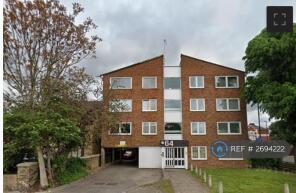 Flat 4, 54, The Grove, Isleworth TW7 4JA