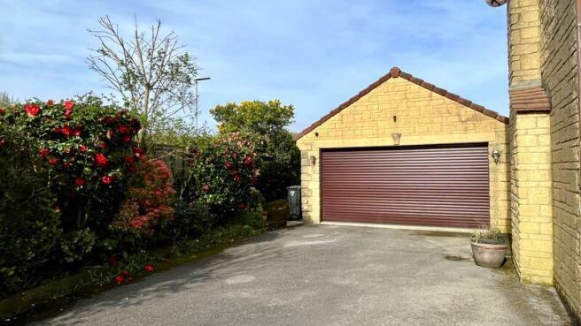 Double Garage