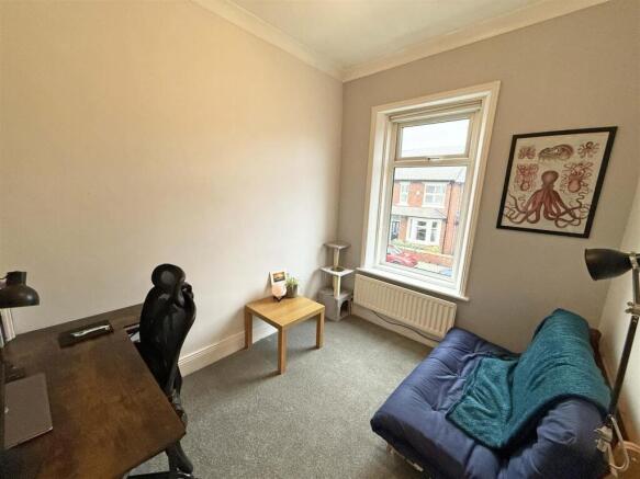 Bedroom 2.jpg