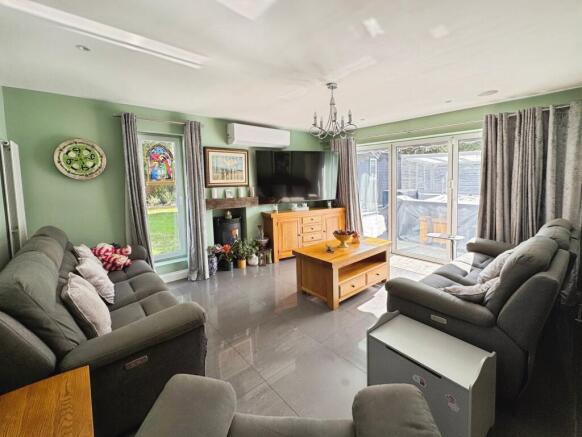 pbox-IMG.jpg