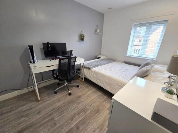 Photo 14