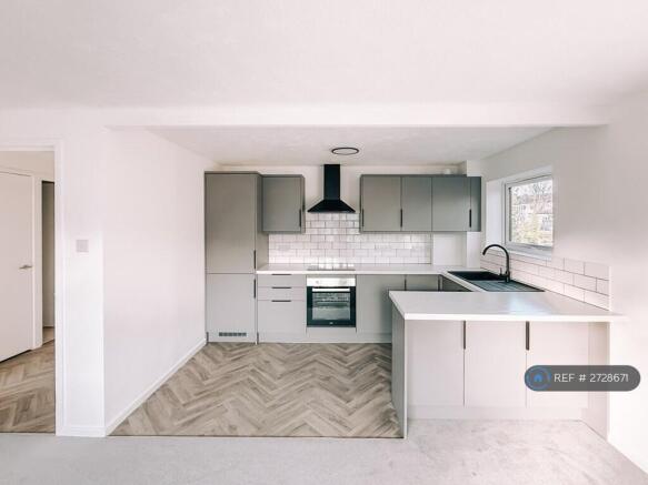 Kitchen / Living Room