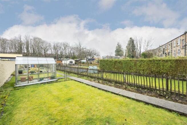 39_AUCHINLOCH_RD_LENZIE_005.JPG