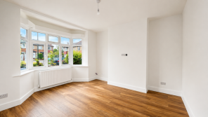 28, Orchid Road, London N14 5HJ