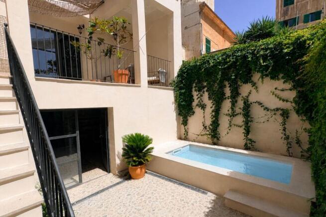 Renovated Town House with Pool, Sauna and Rooftop Terrace in Felanitx
