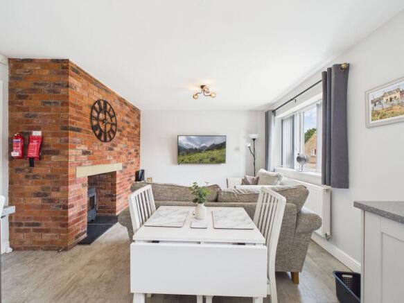 2 bed Detached Bungalow for sale Image 9