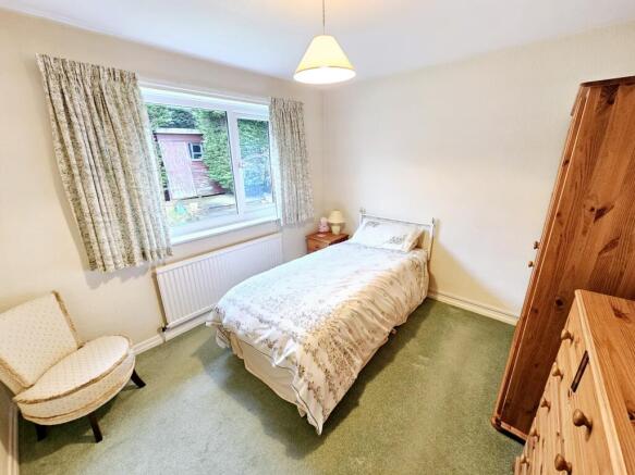 3 bed Semi-Detached Bungalow for sale Image 7