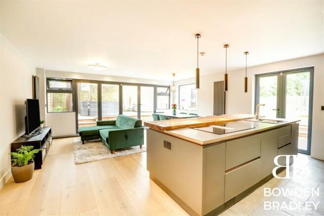 Kitchen/ Lounge/Dining Room