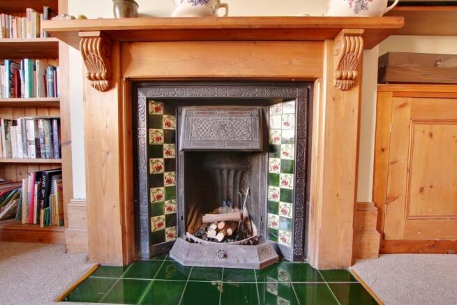 FIREPLACE IN LOUNGE
