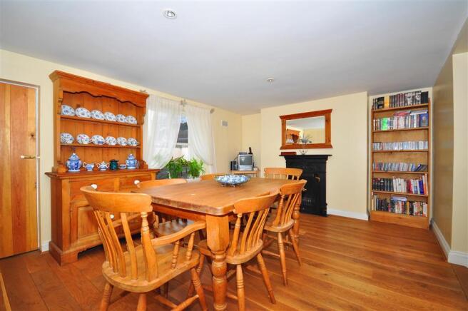Breakfast Room