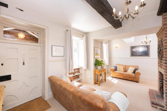 4 bed Detached for sale Image 5